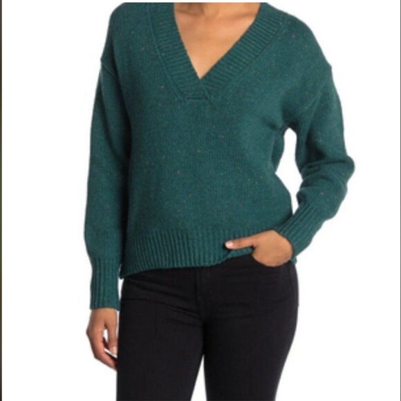 Abound Sweaters - Abound Nordstrom Chunky Knit Color Fleck Emerald Green V-Neck Ribbed Hem Sweater